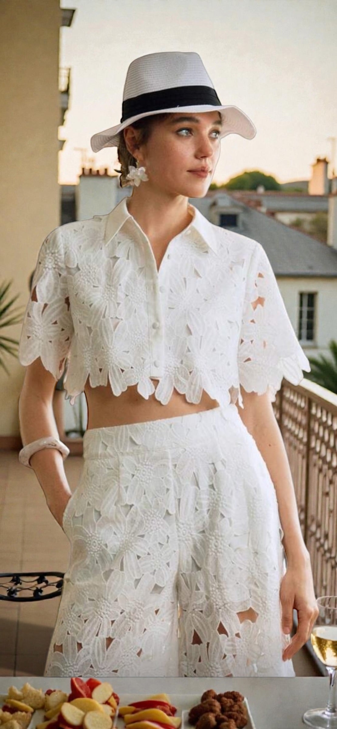 Ensemble Deux Pièces Dentelle Bohème Femme – Top Court et Pantalon Long – Vert Olive & Blanc Ivoire